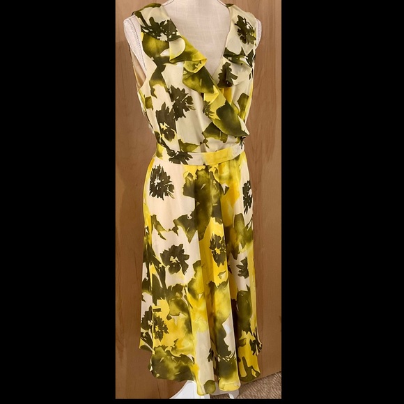 Evan Picone Cross Front Dress - NWT - Picture 2 of 5